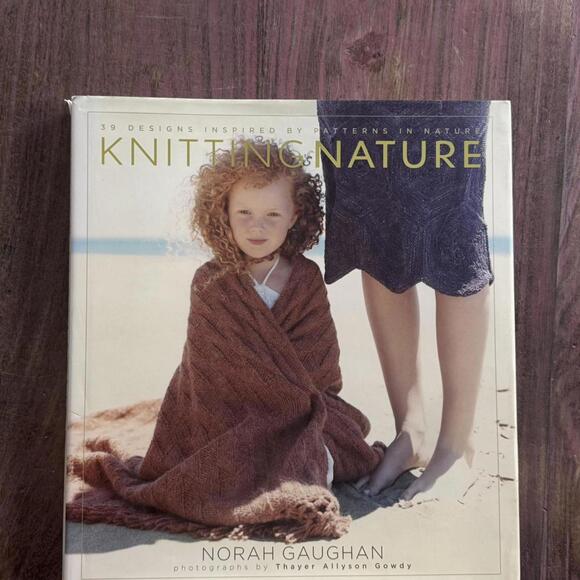 Knitting Nature hard cover book by Norah Gaughan - Picture 1 of 8